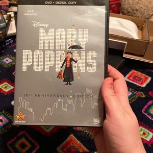 Selling many old discs